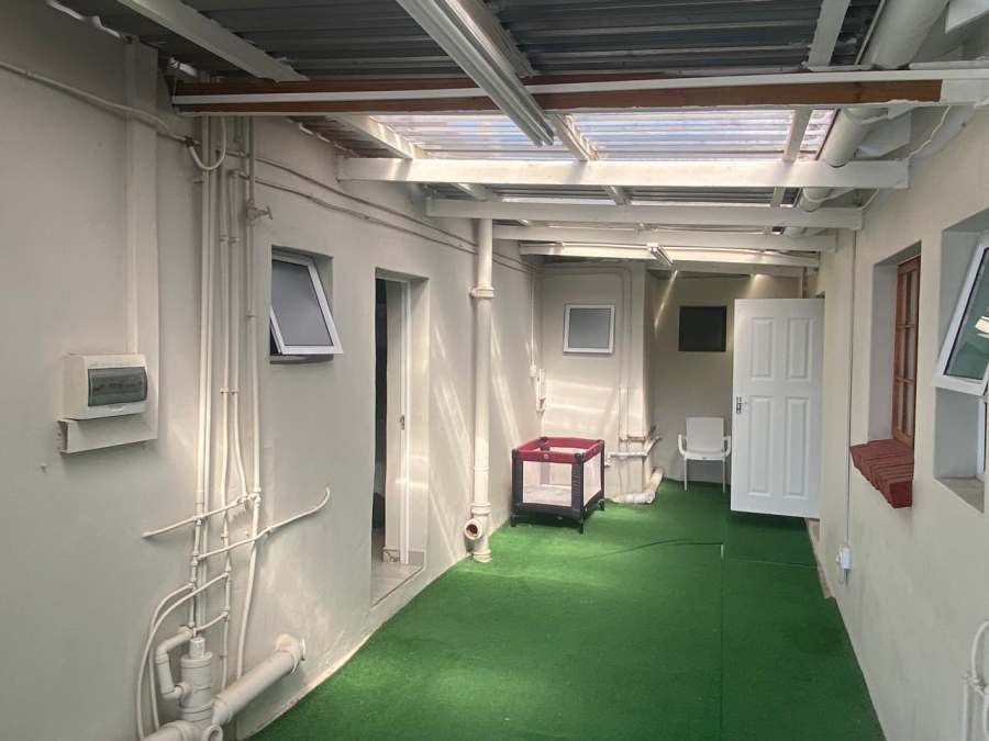 12 Bedroom Property for Sale in Newton Park Eastern Cape